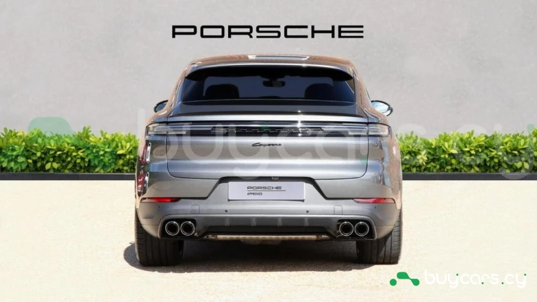 Porsche Cayenne Серый
