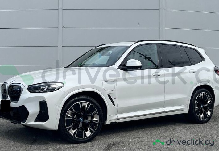 BMW iX3 Белый