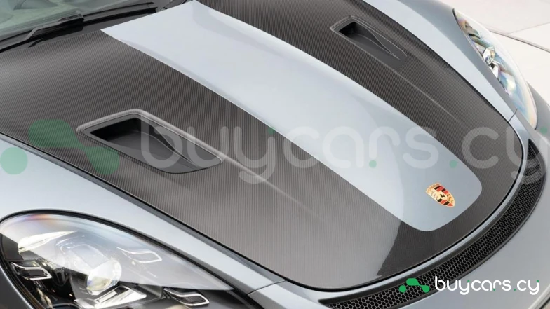 Porsche 718 Spyder Серый