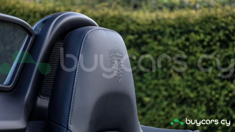 Porsche 718 Boxster Black