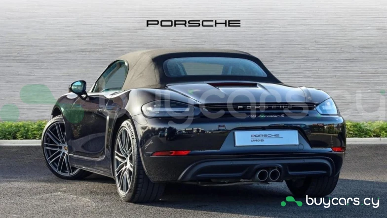 Porsche 718 Boxster Black