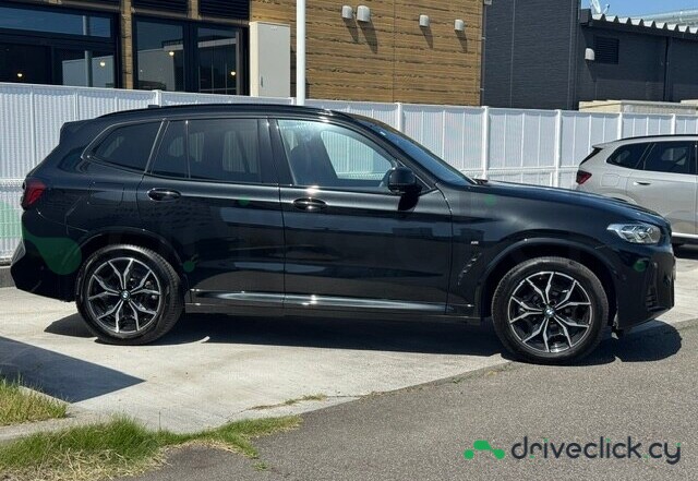 BMW X3 Черный