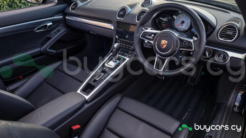 Porsche 718 Boxster Black