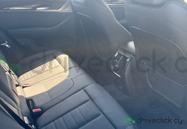 BMW X3 Черный