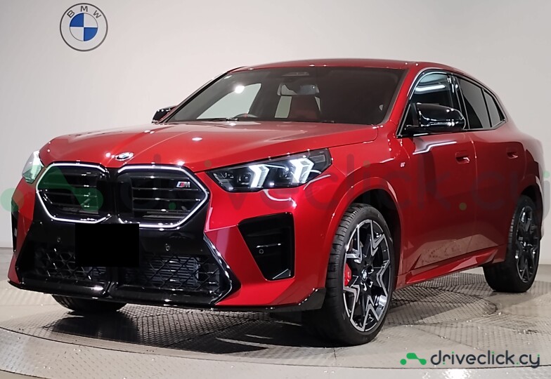 BMW X2 Красный