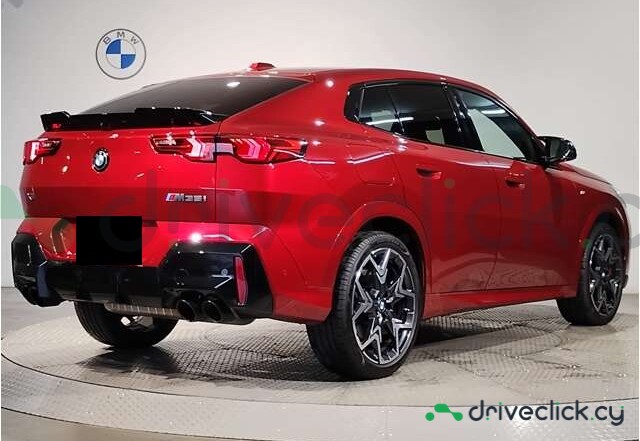 BMW X2 Красный