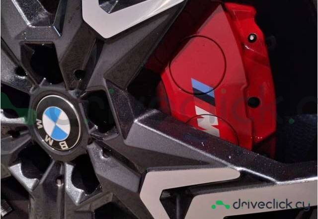 BMW X2 Красный