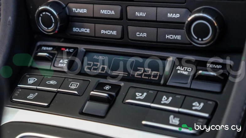 Porsche 718 Boxster Black