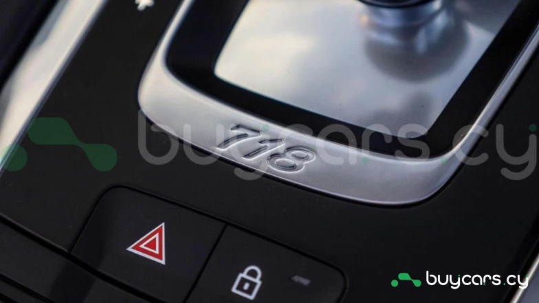 Porsche 718 Boxster Black