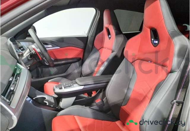 BMW X2 Красный