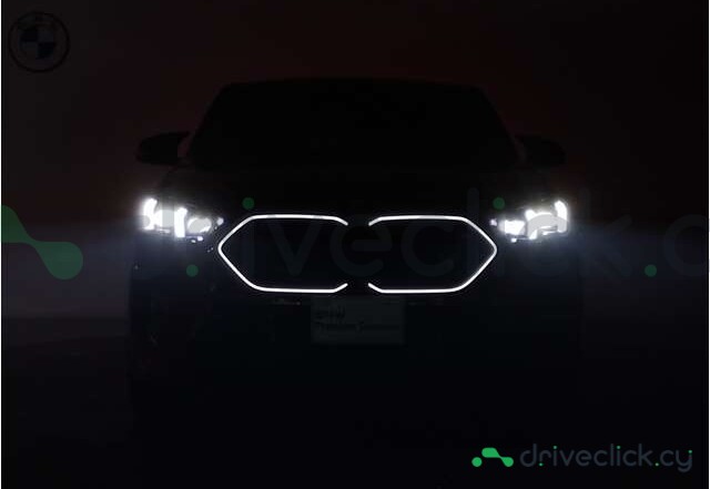 BMW X2 Красный