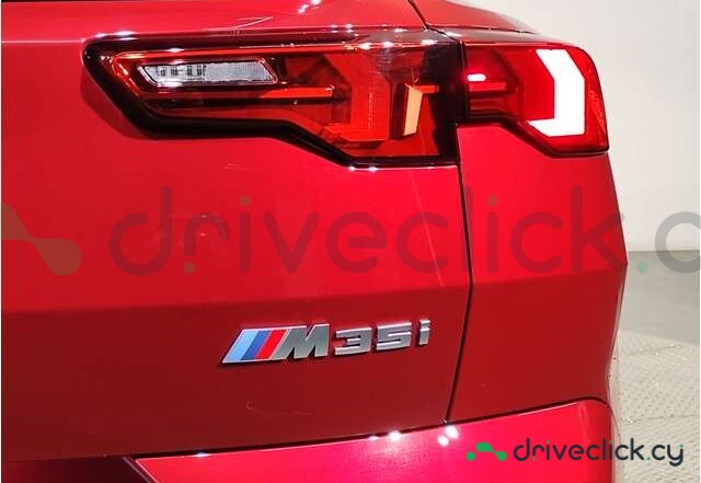 BMW X2 Красный