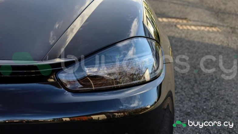 Porsche 718 Boxster Black