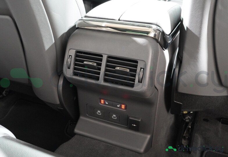 Land Rover Range Rover Velar Grey