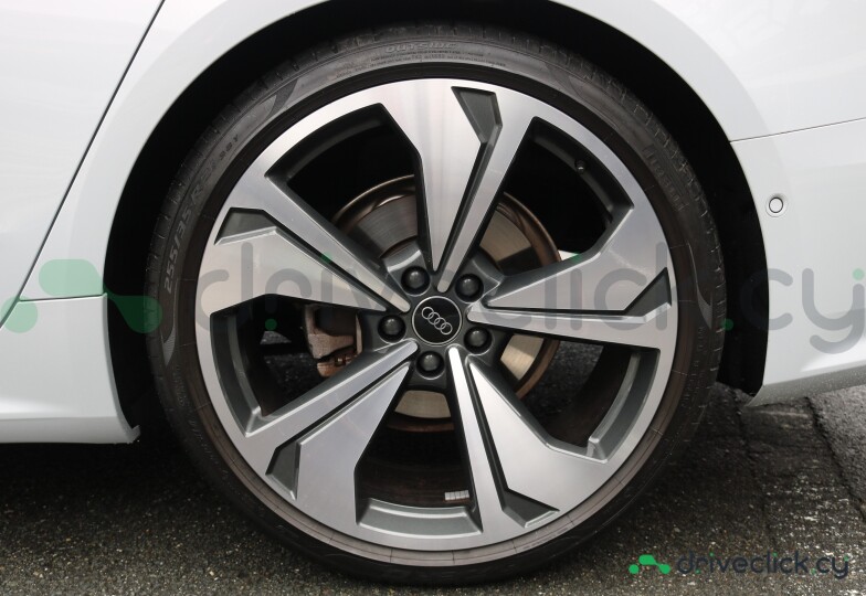 Audi A7 Серый