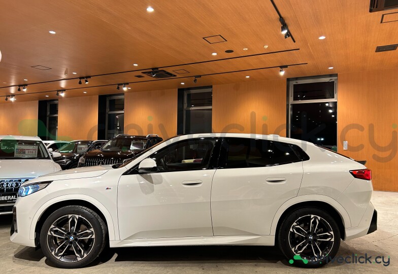 BMW X2 Белый