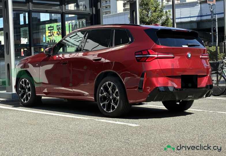 BMW X3 Красный