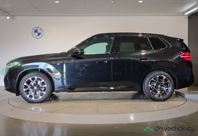 BMW X3 Черный