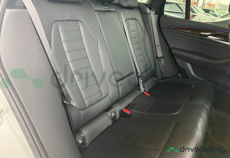 BMW X3 Белый