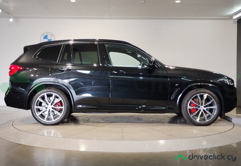 BMW X3 Черный