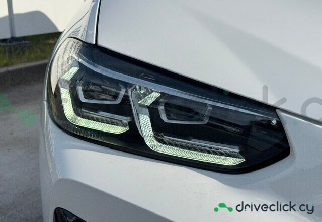 BMW X3 Белый