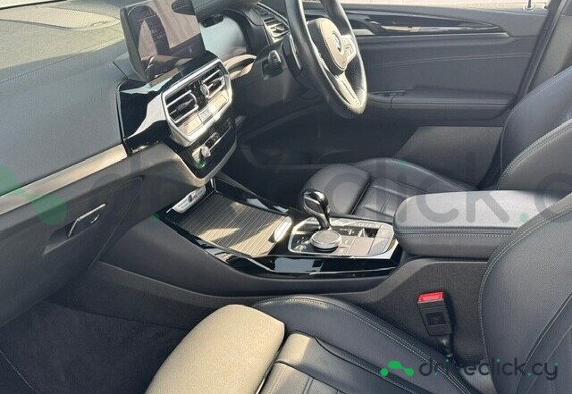 BMW X3 Белый