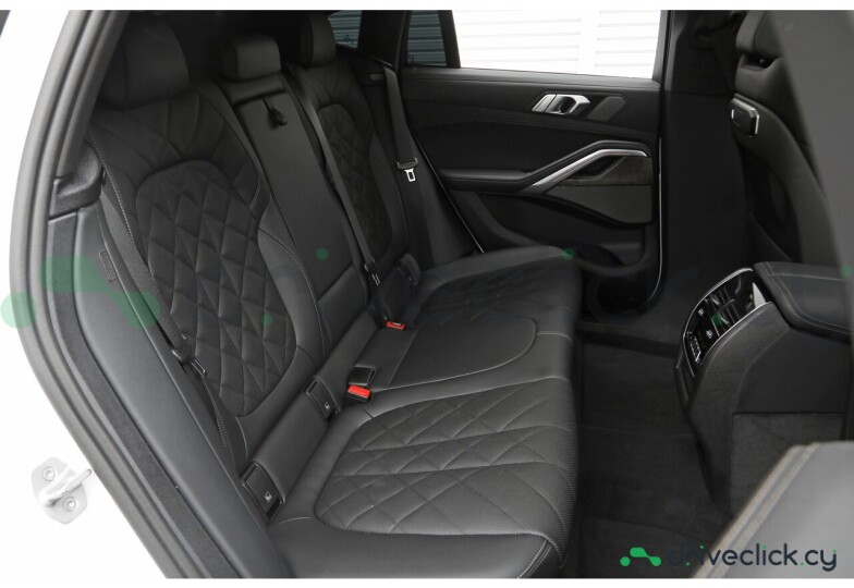 BMW X6 Белый