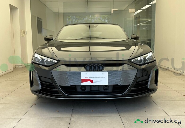 Audi RS e-tron GT Серый