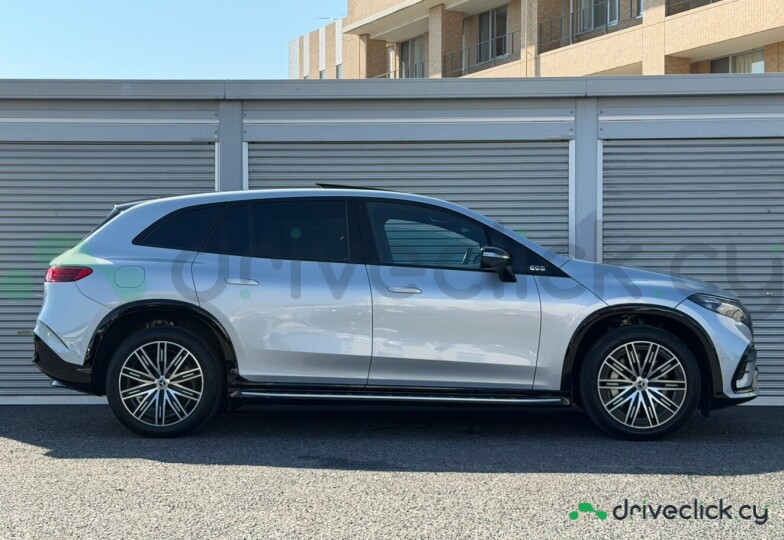 Mercedes EQS SUV Серый