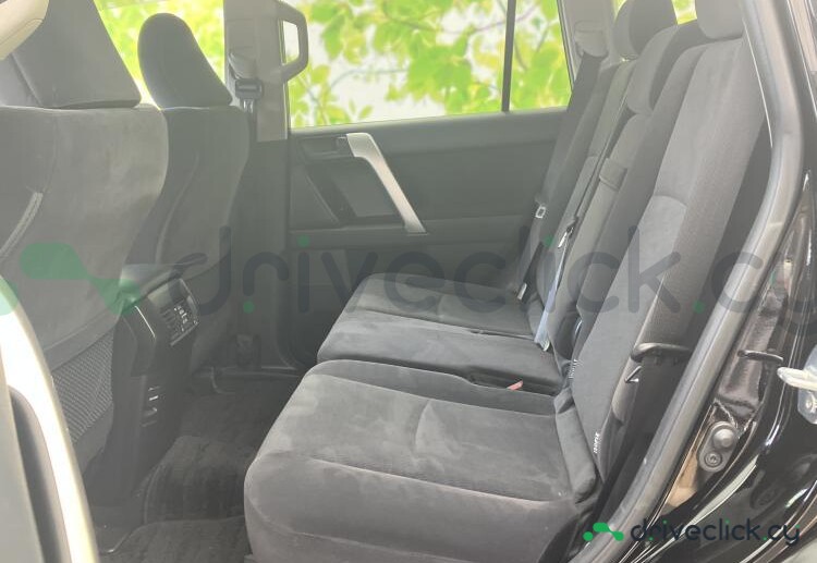 Toyota Land Cruiser Prado Черный