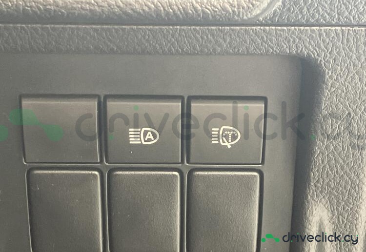 Toyota Land Cruiser Prado Черный