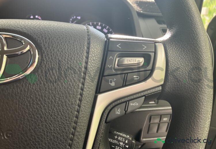 Toyota Land Cruiser Prado Черный