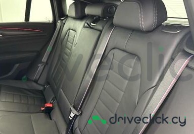 BMW X4 Черный