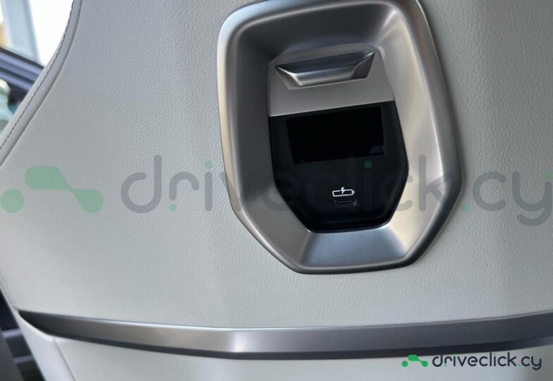 BMW 7 series Black