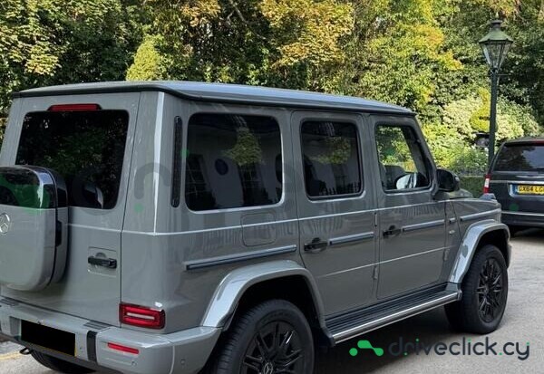 Mercedes G-class Серый