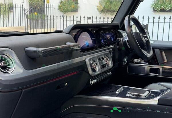 Mercedes G-class Серый