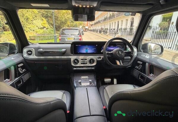 Mercedes G-class Серый