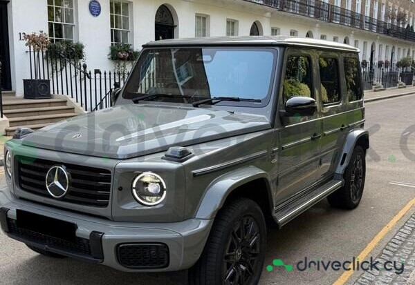 Mercedes G-class Серый