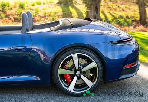 Porsche 911 Blue