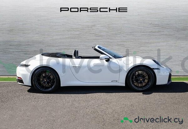 Porsche 911 White