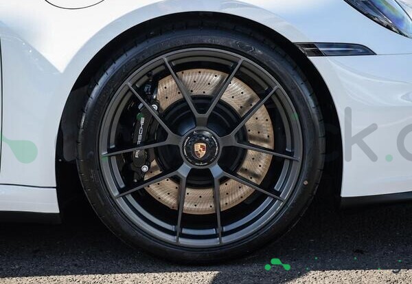 Porsche 911 White
