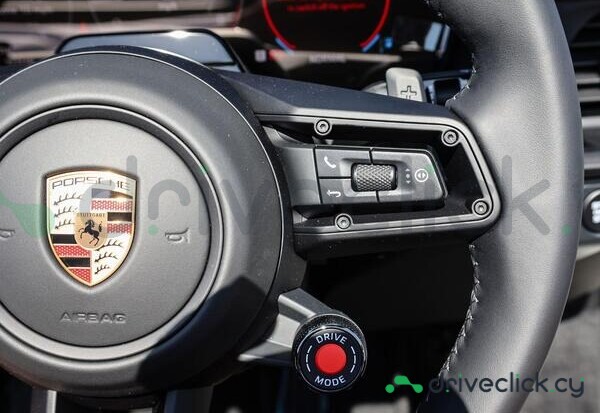 Porsche 911 White