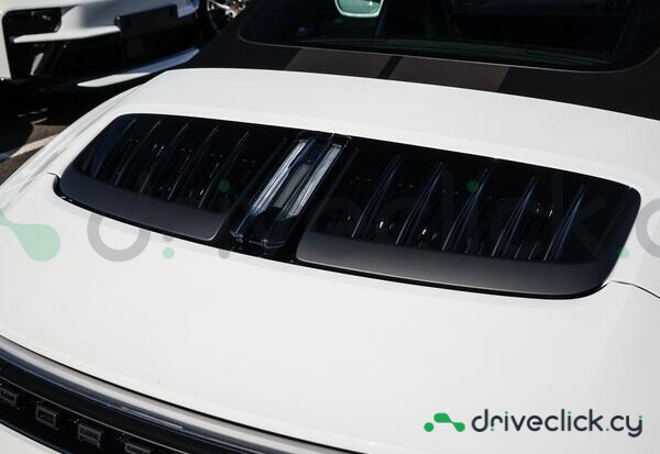 Porsche 911 White