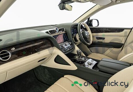 Bentley Bentayga Green