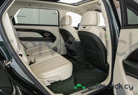 Bentley Bentayga Green