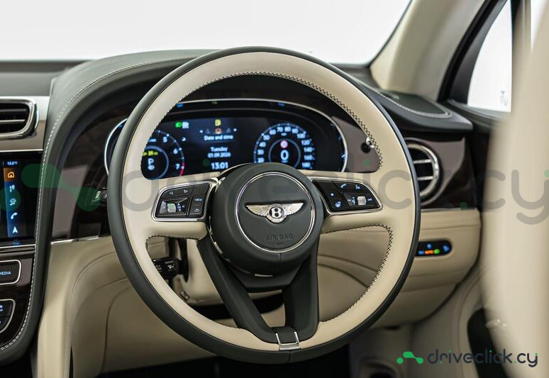 Bentley Bentayga Green
