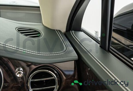 Bentley Bentayga Green
