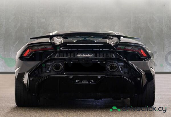 Lamborghini Huracan Black