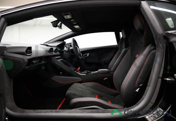 Lamborghini Huracan Black