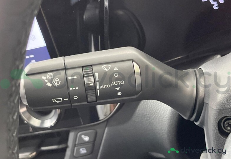Lexus NX White